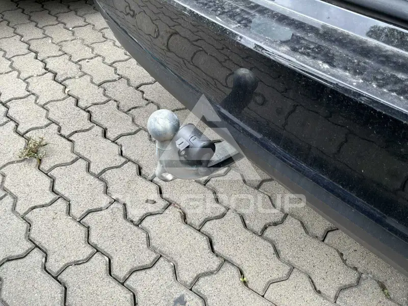 2022 BMW 523