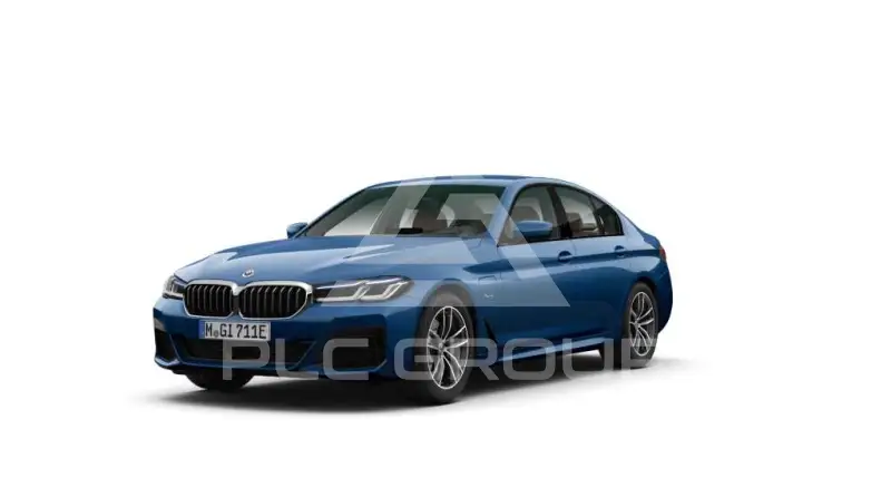 2022 BMW 523