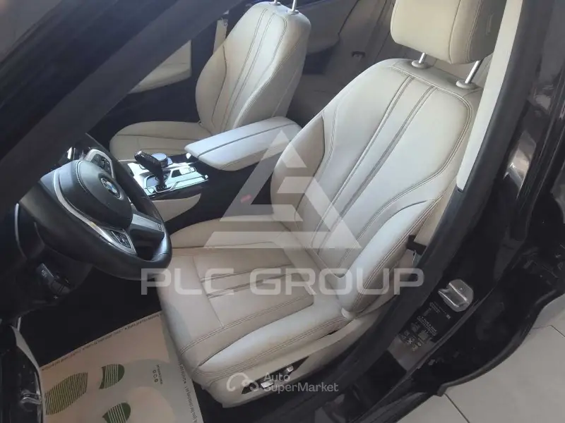 2022 BMW 523