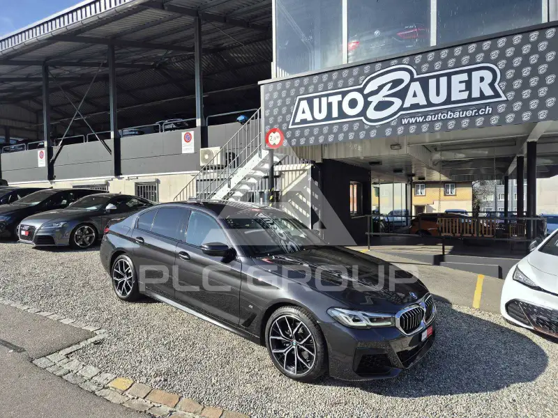 2022 BMW 523