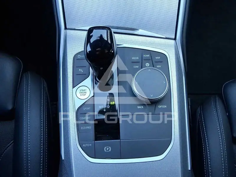 2022 BMW 330