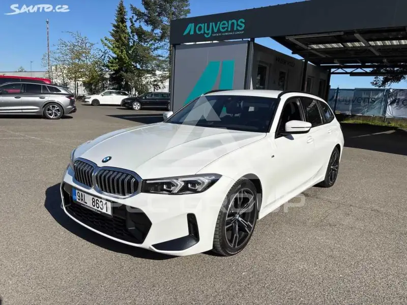 2022 BMW 330