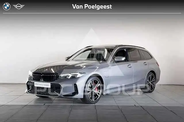 2022 BMW 330