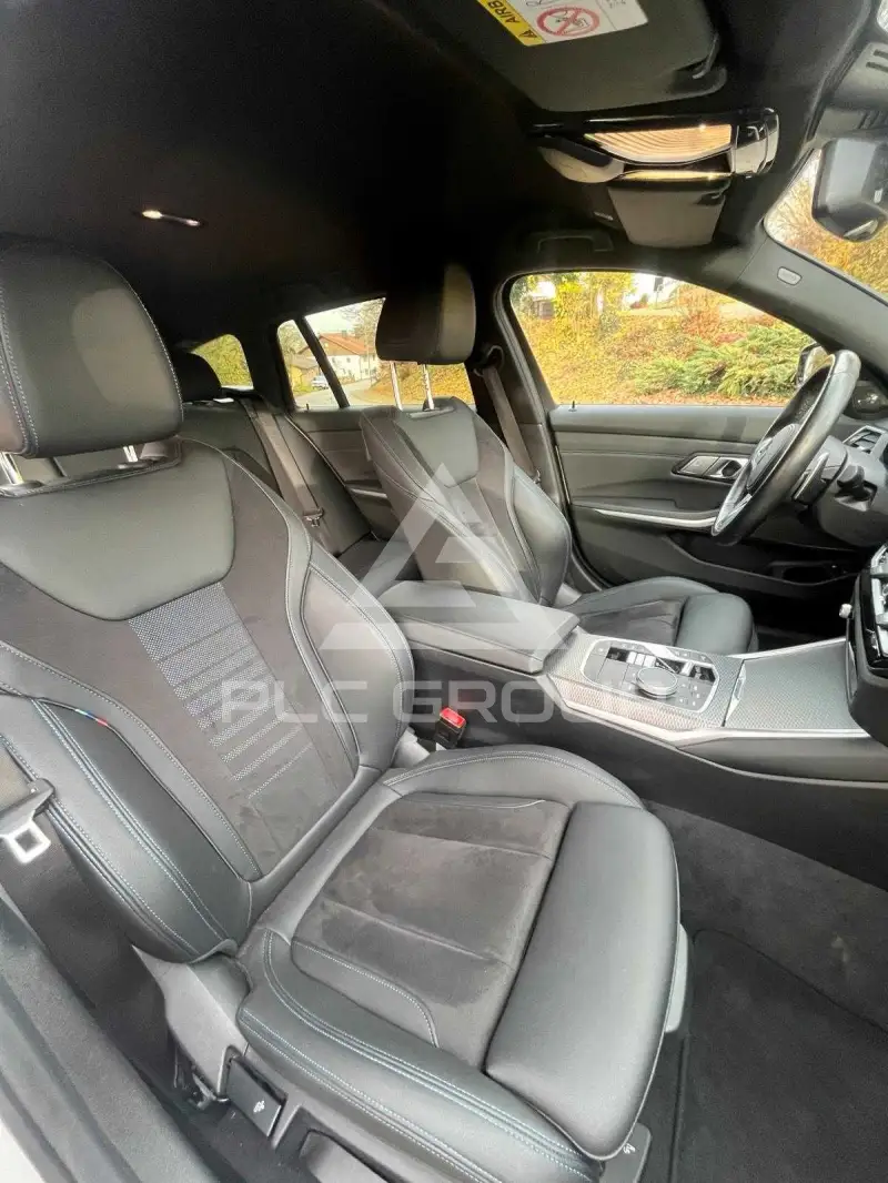 2022 BMW 330