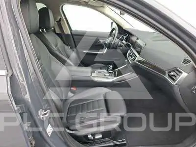 2022 BMW 330