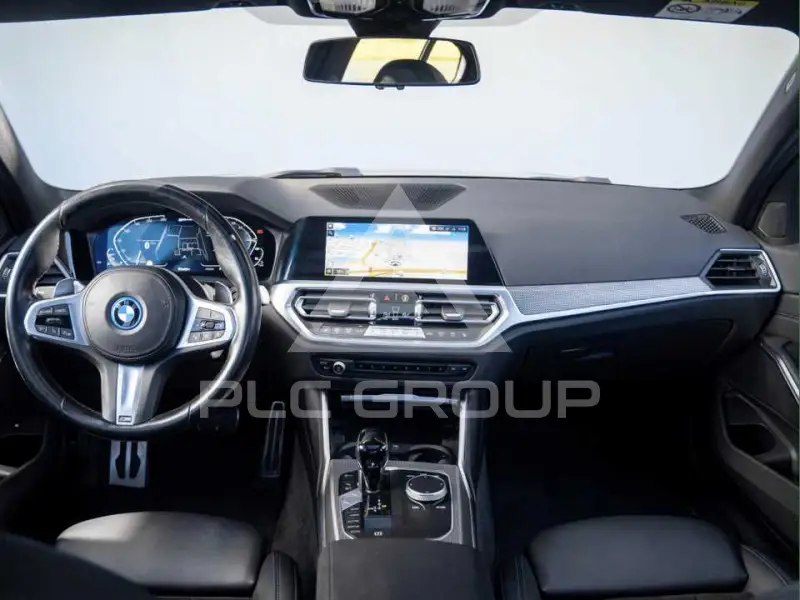 2022 BMW 330
