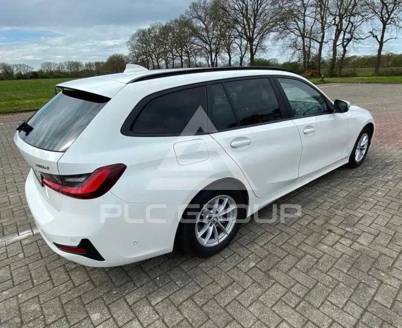 2022 BMW 330