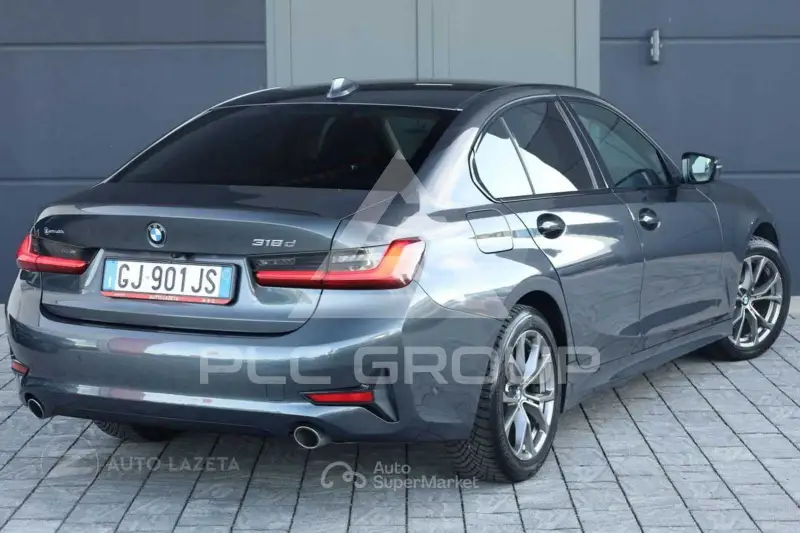 2022 BMW 330