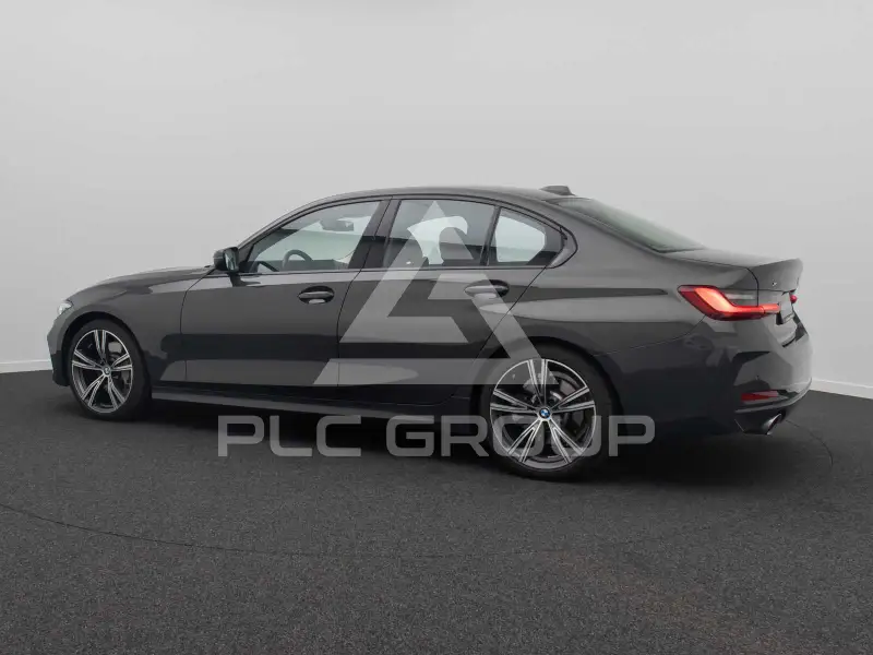 2022 BMW 330