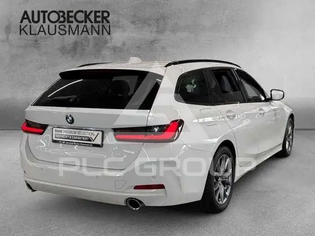 2022 BMW 330