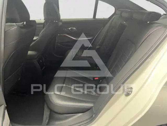 2022 BMW 330