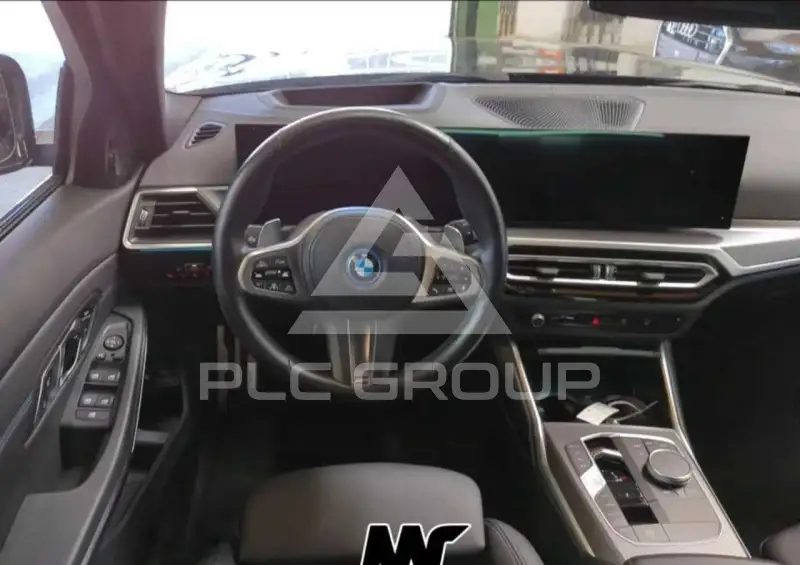 2022 BMW 330