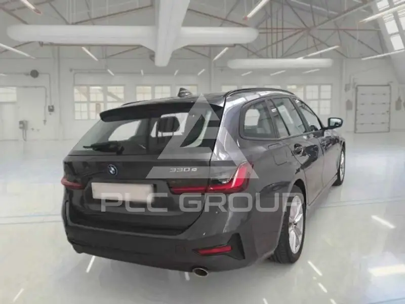 2022 BMW 330