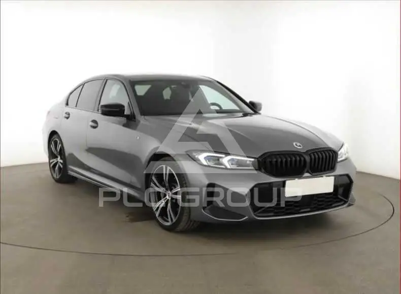 2022 BMW 330