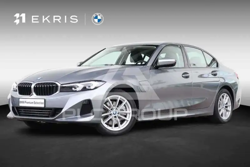 2022 BMW 330