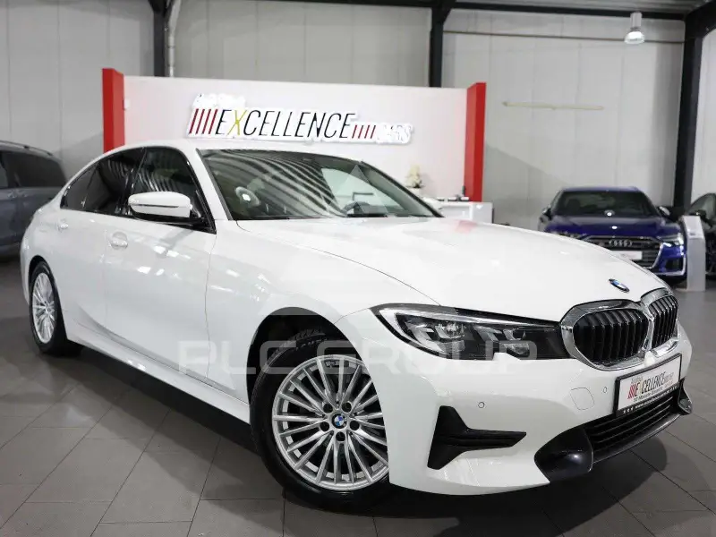 2022 BMW 330