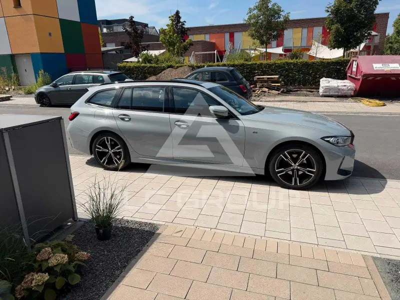 2022 BMW 330