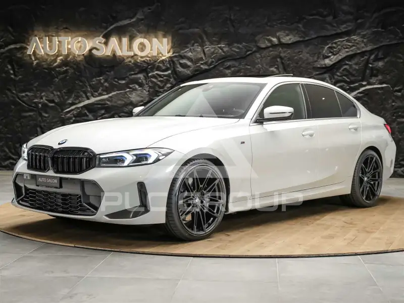 2022 BMW 330