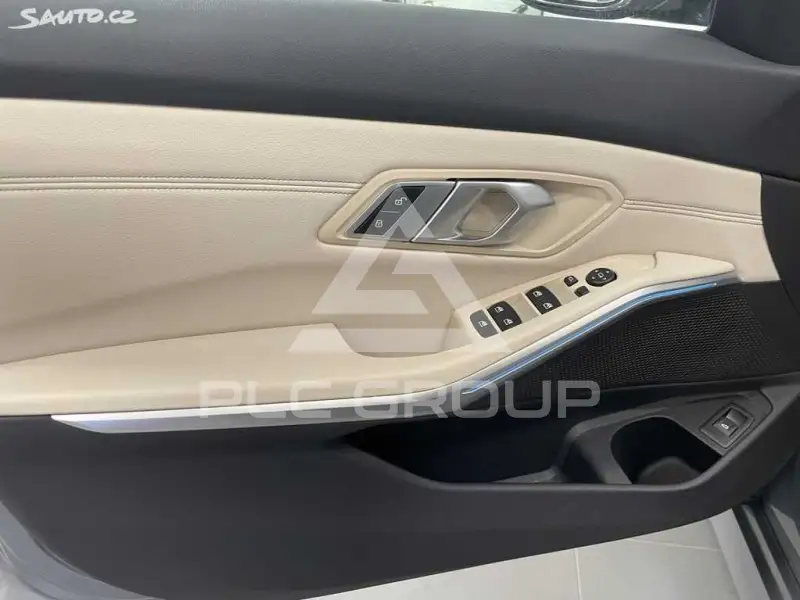 2022 BMW 330