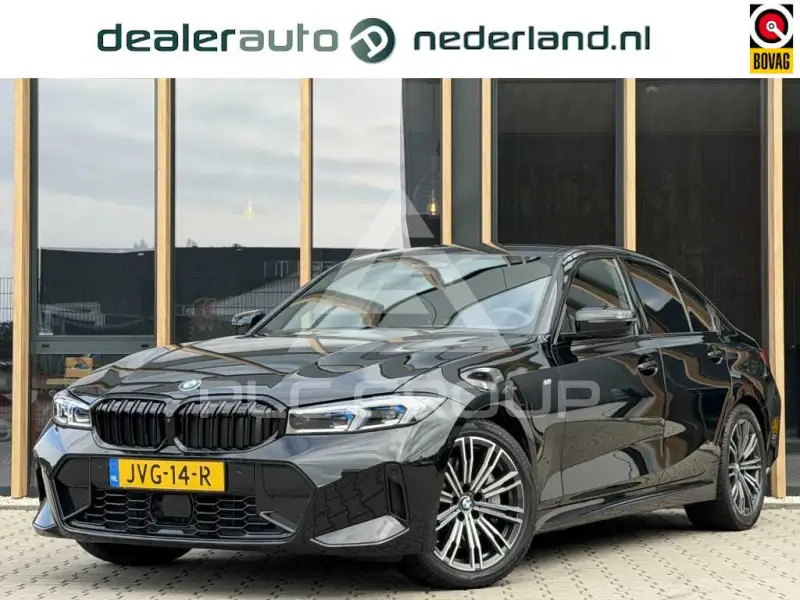 2022 BMW 330