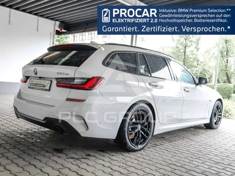 2022 BMW 330