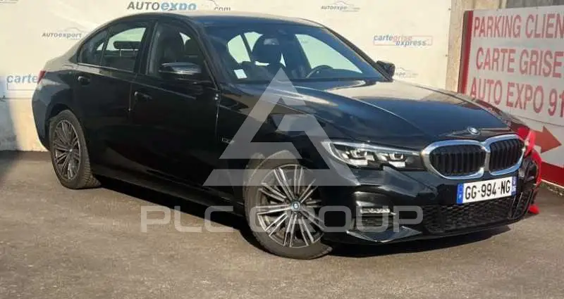 2022 BMW 330