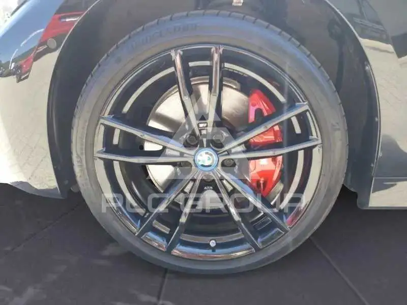 2022 BMW 330