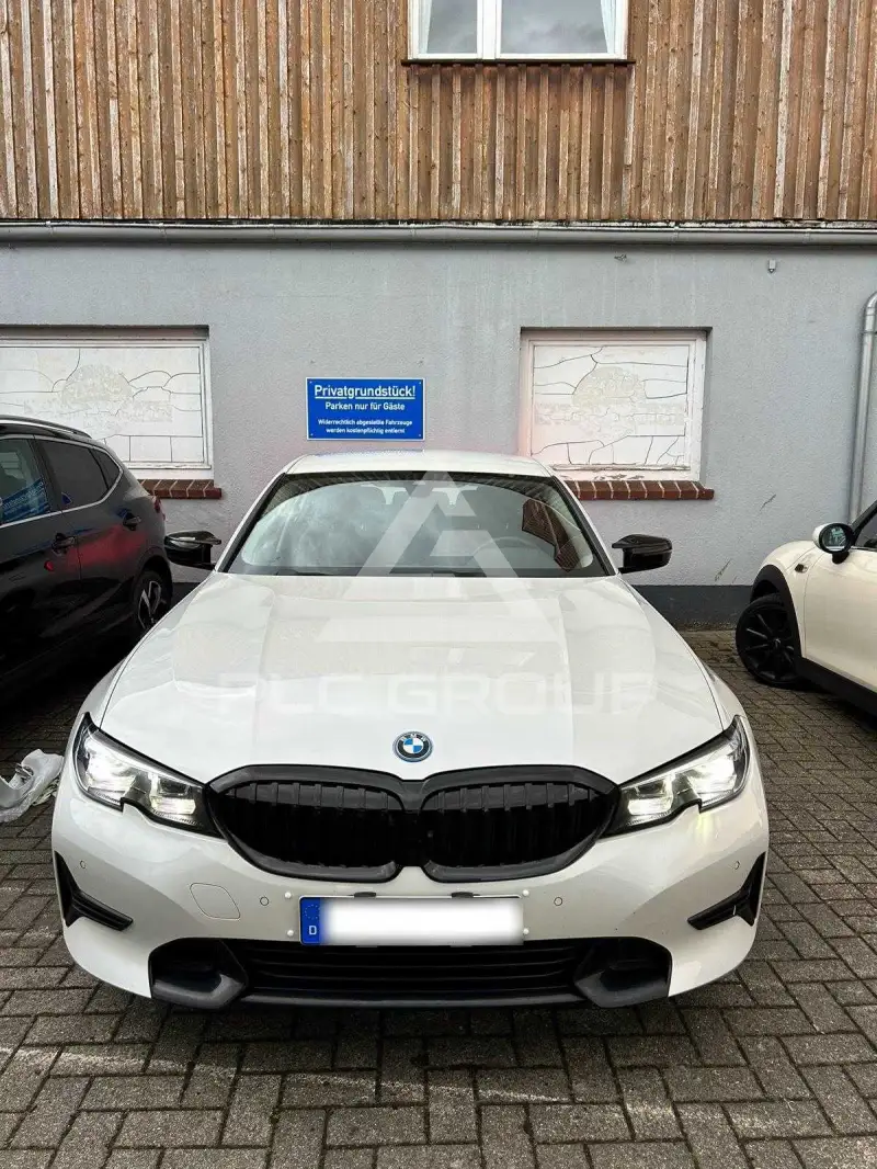 2022 BMW 330