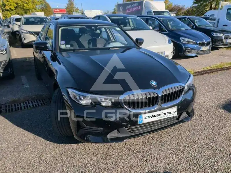 2022 BMW 330
