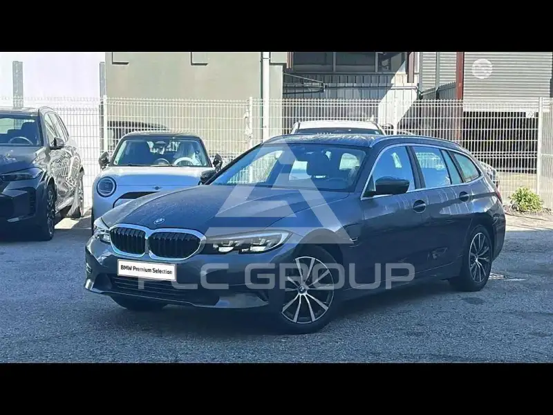 2022 BMW 330