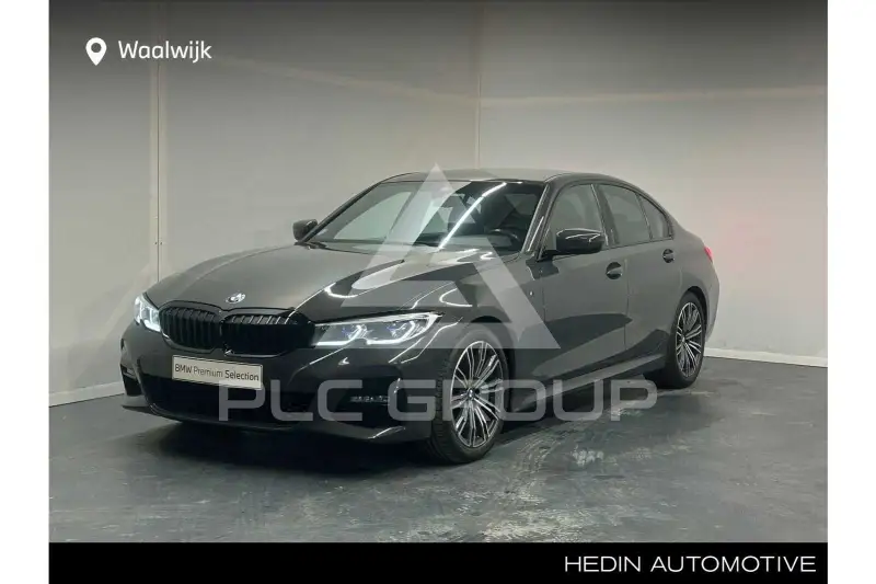2022 BMW 330