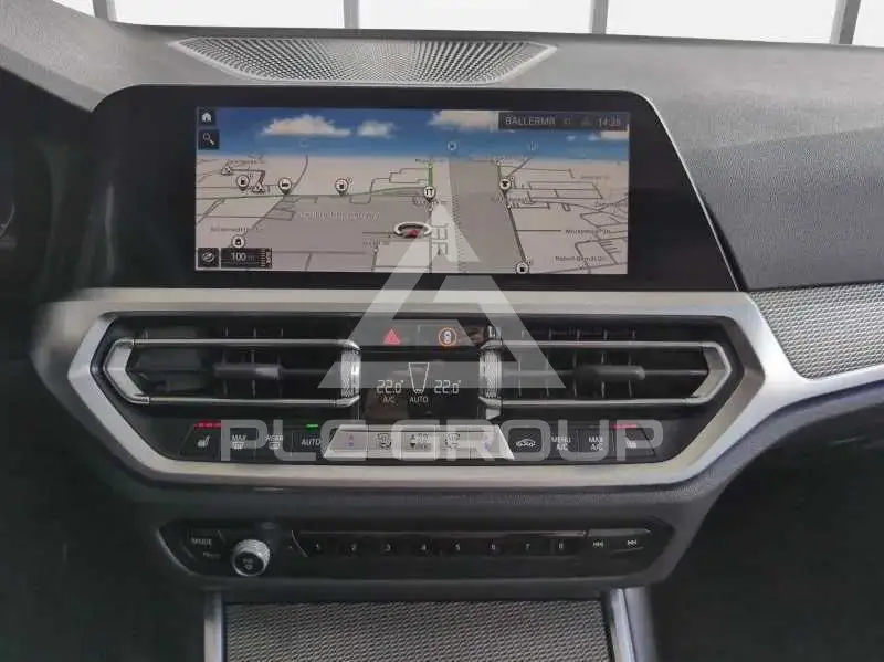 2022 BMW 330