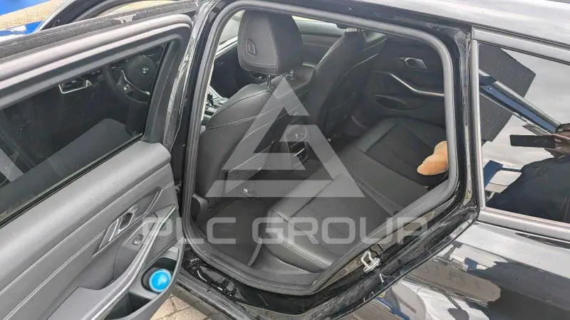 2022 BMW 330