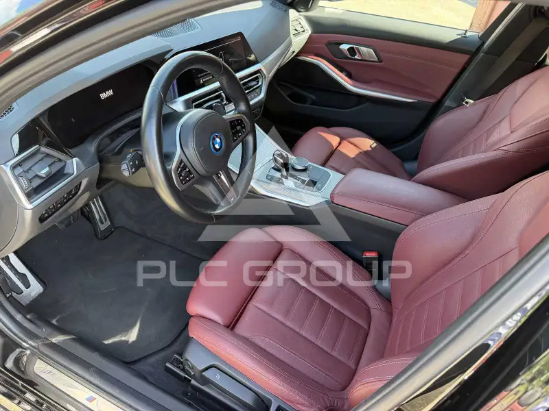 2022 BMW 330