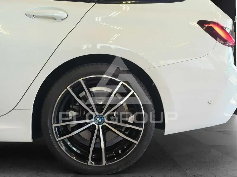 2022 BMW 330