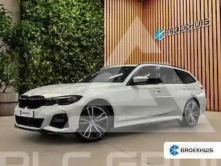 2022 BMW 330