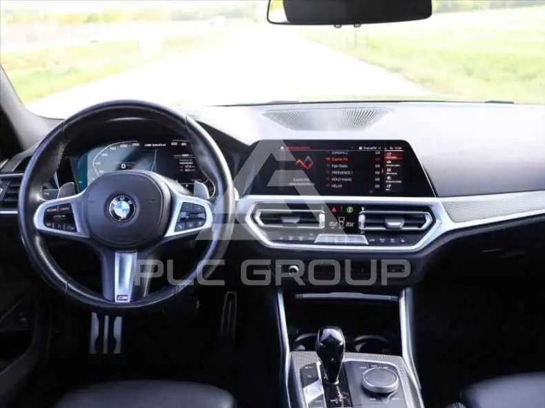 2022 BMW 330
