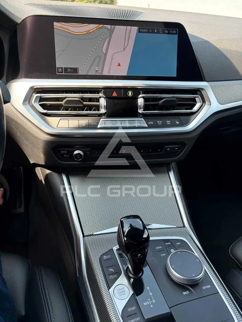 2022 BMW 330