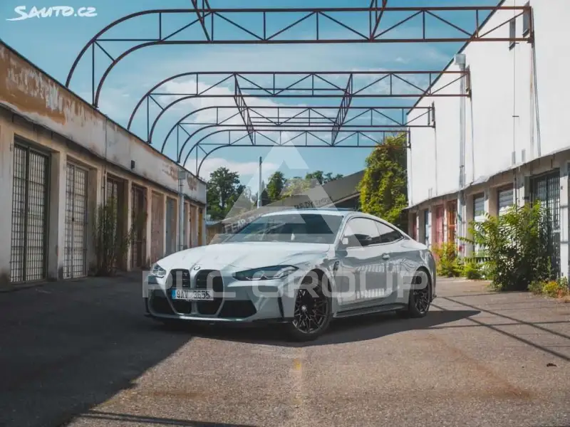 2022 BMW M4
