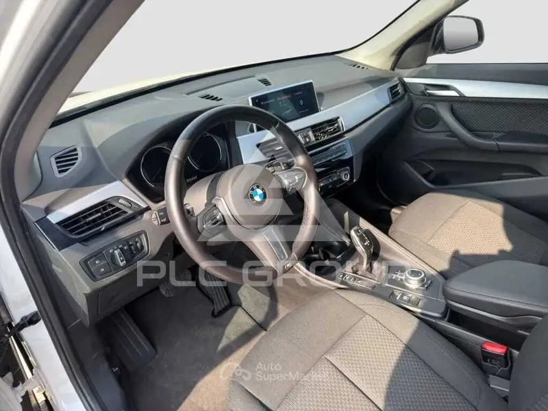 2022 BMW X1