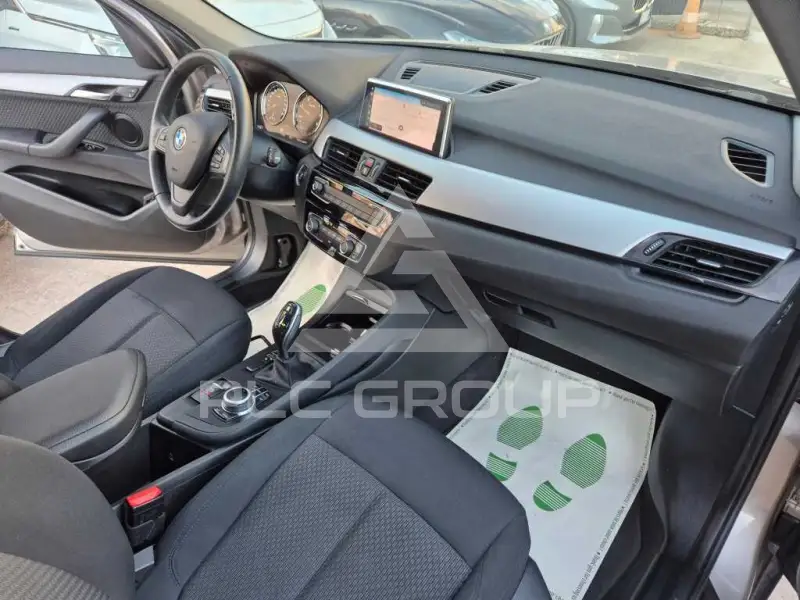 2022 BMW X1