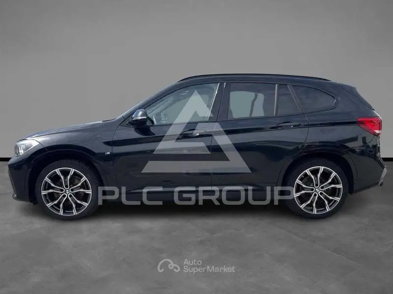 2022 BMW X1