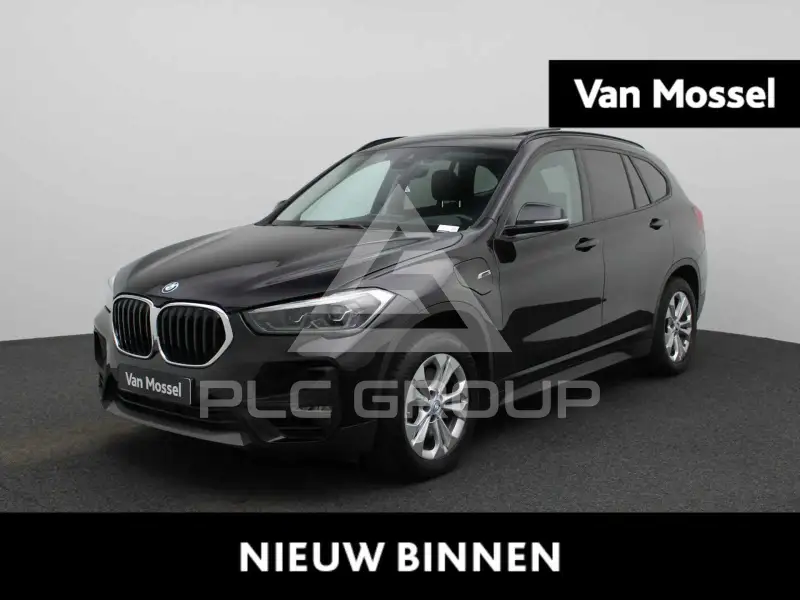 2022 BMW X1