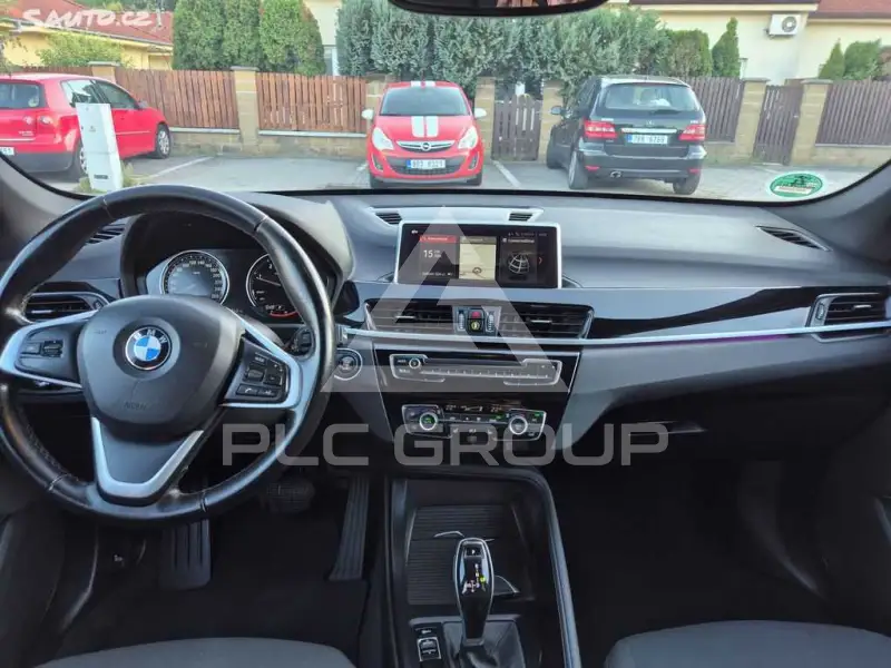 2022 BMW X1