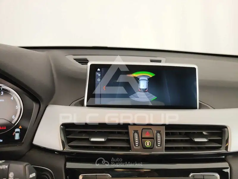 2022 BMW X1