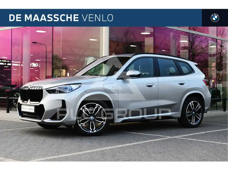 2022 BMW X1
