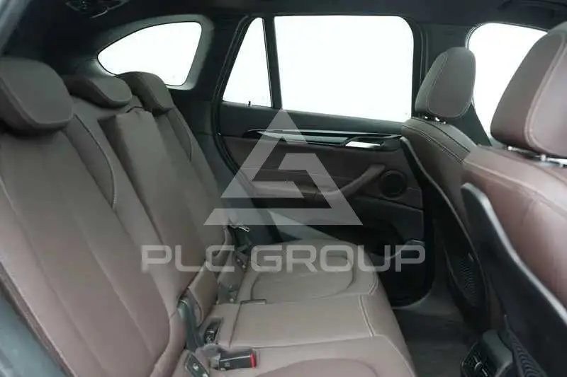2022 BMW X1