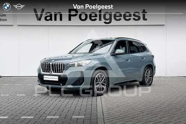 2022 BMW X1
