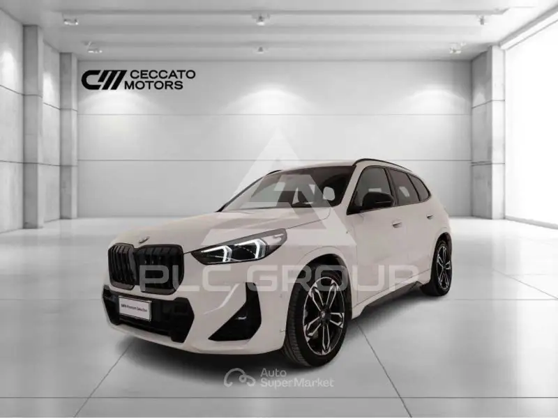 2022 BMW X1