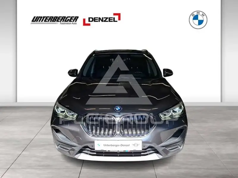 2022 BMW X1
